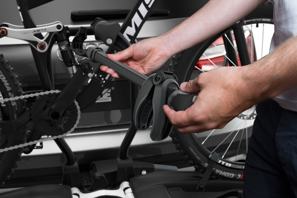 thule easyfold xt2 black edition